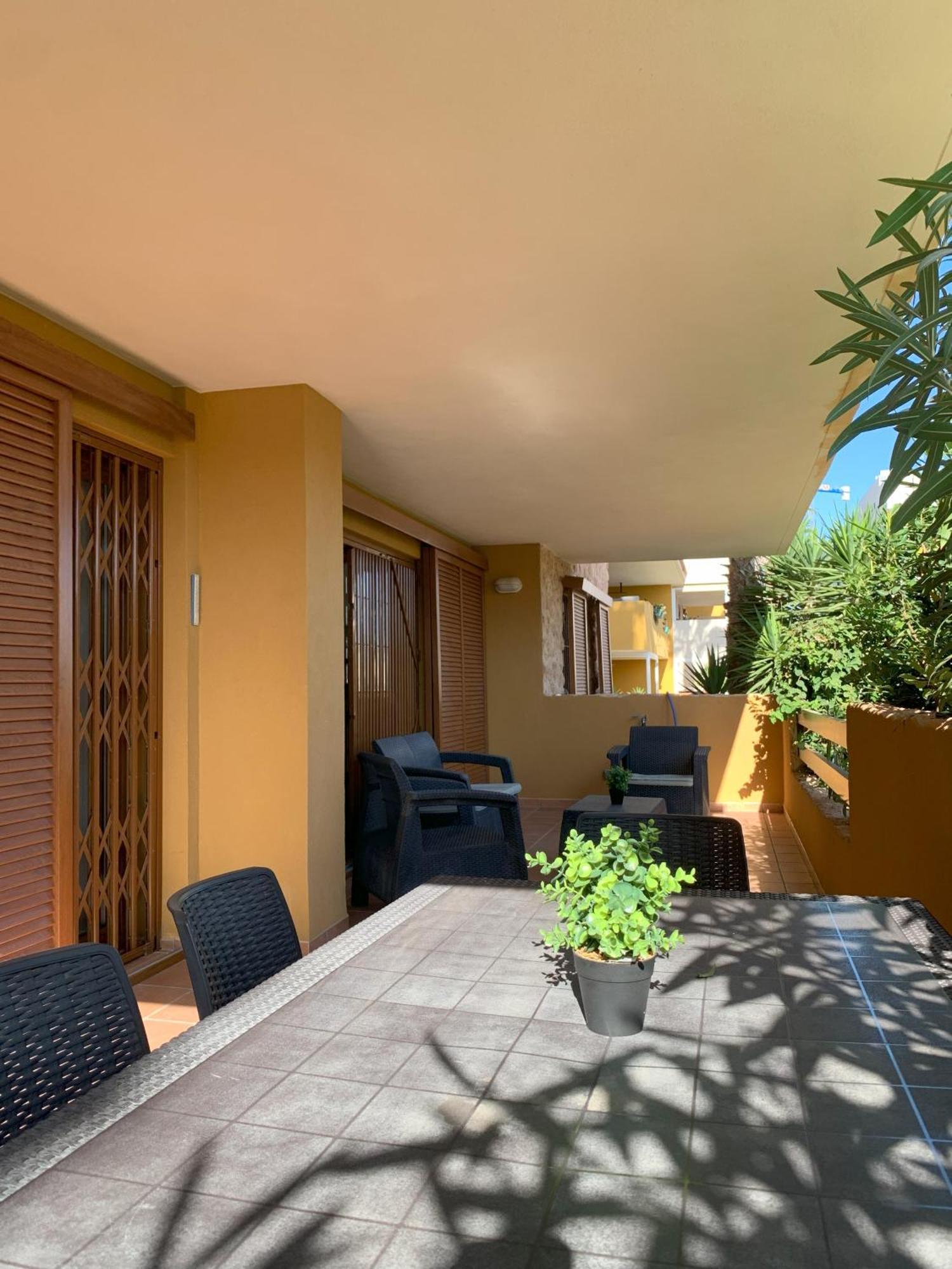 Ferienwohnung Cc8 By Zanis Torrevieja Exterior foto